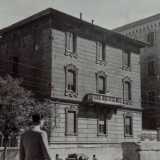 Quest�ultimo fu costruito negli anni 60 a seguito della demolizione di due eleganti edifici di inizio 900, la cui presenza � accertata in alcune fotografia dell�epoca